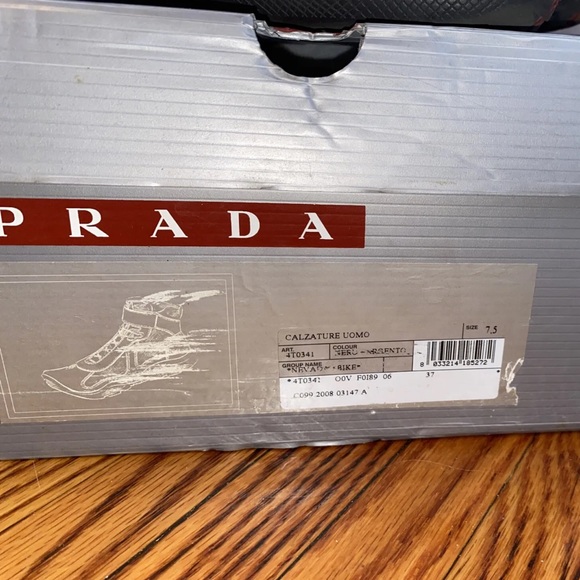 100% Authentic Prada high top sneakers - Picture 8 of 9